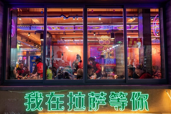复苏！回暖！呵护来之不易的“烟火气”