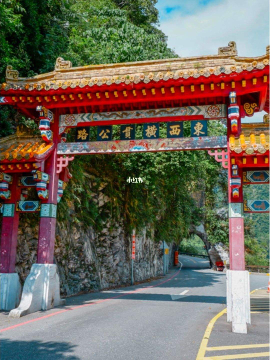 {賭馬}(台湾有什么好玩的网站)